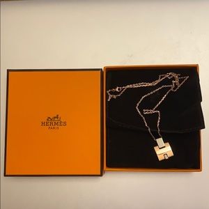 Hermes Eileen Pendant/ Necklace